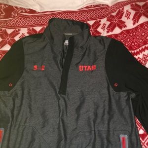 University of Utah athletic pull over